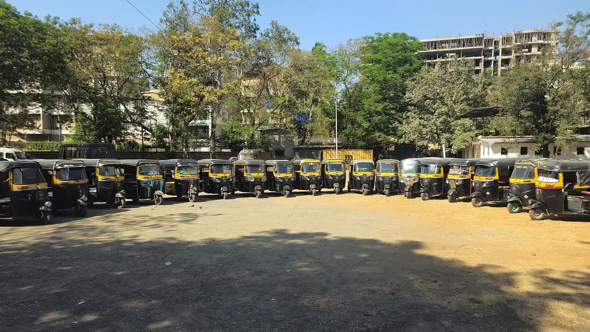 Man Arrested for Stealing 18 Auto-Rickshaws in Navi Mumbai