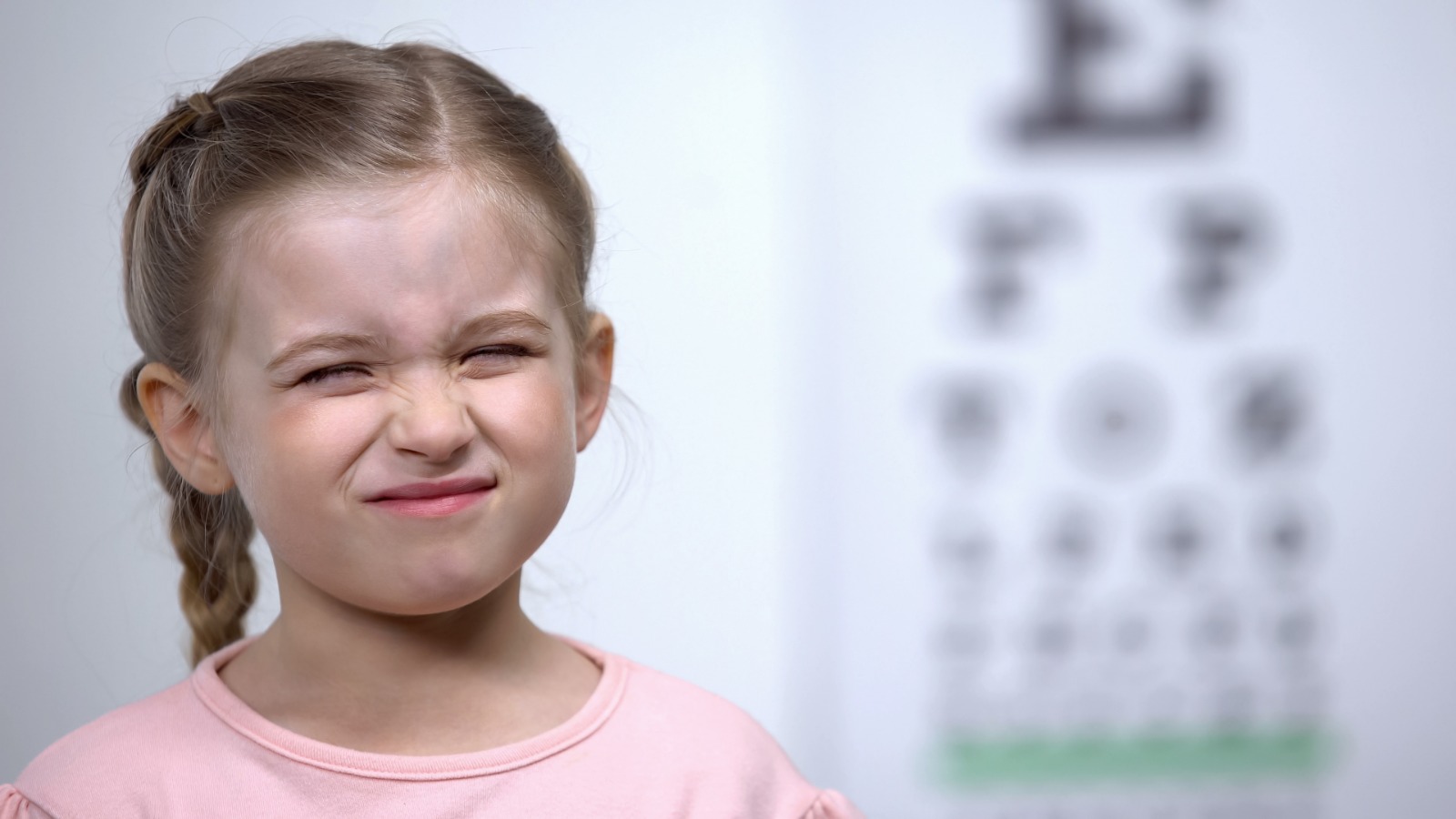 Even One Hour of Daily Screen Time Increases Myopia Risk in Children